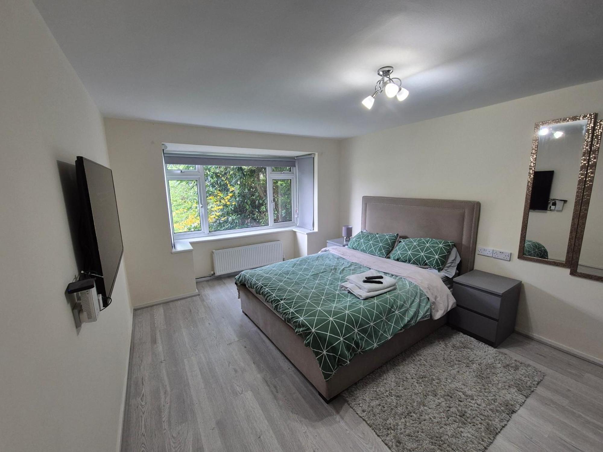 Lovely & Beautiful 2 Bed-Apartment In Богемвуд Экстерьер фото